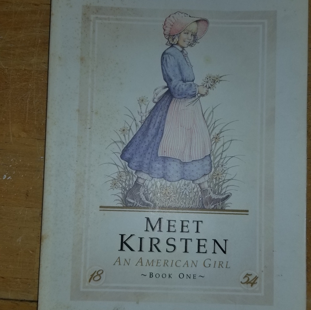 VINTAGE The American Girls Collection: Meet Kirsten Book